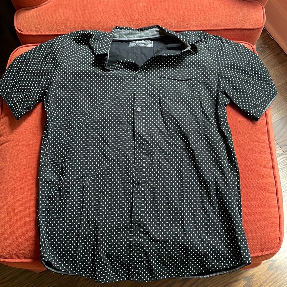 Short sleeve button down shit